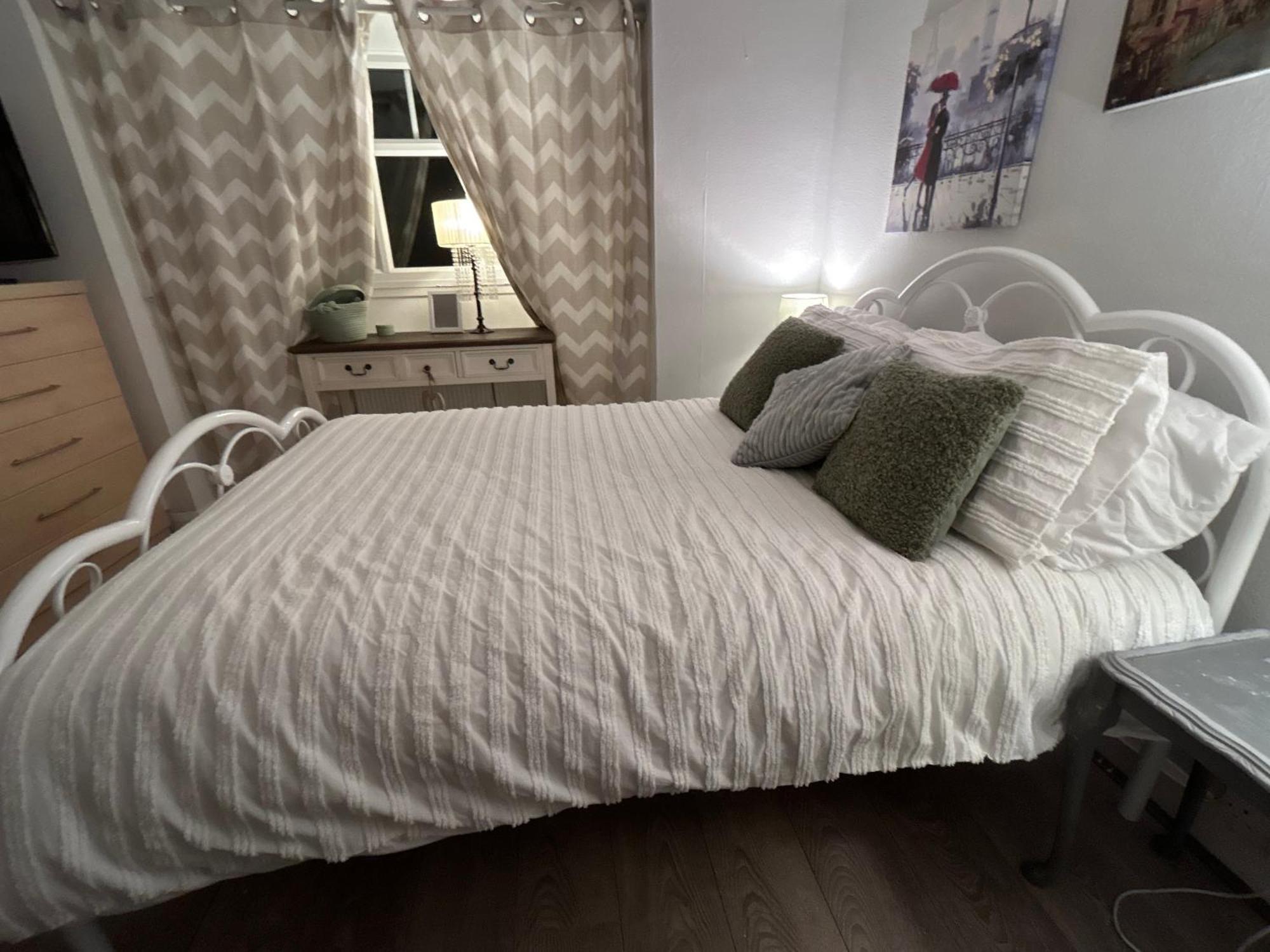 Apartamento Redditch Rest Near Town Centre & Transport Links Exterior foto