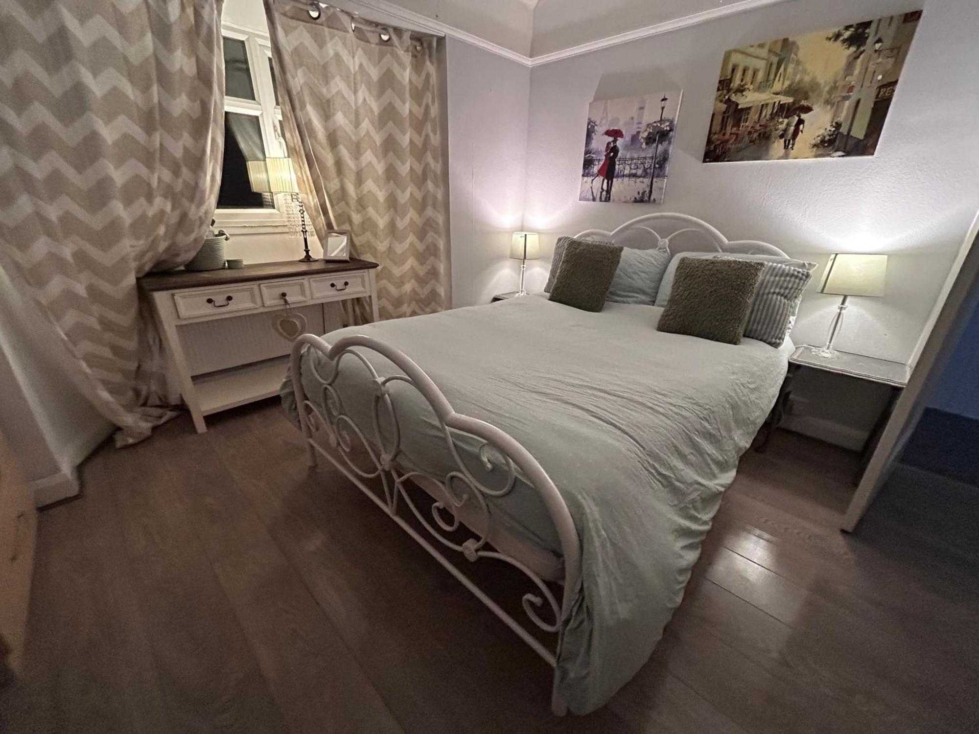 Apartamento Redditch Rest Near Town Centre & Transport Links Exterior foto