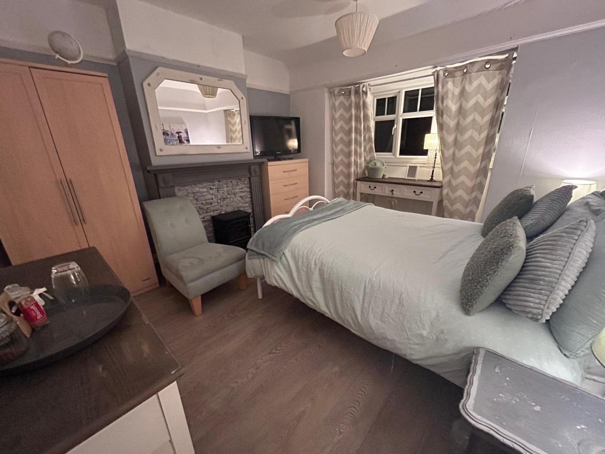 Apartamento Redditch Rest Near Town Centre & Transport Links Exterior foto