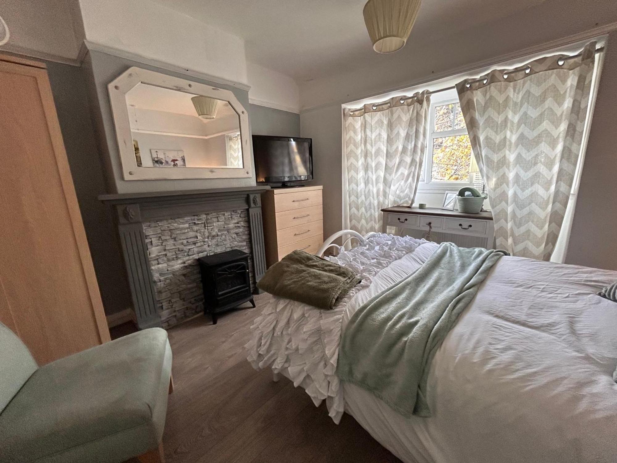 Apartamento Redditch Rest Near Town Centre & Transport Links Exterior foto