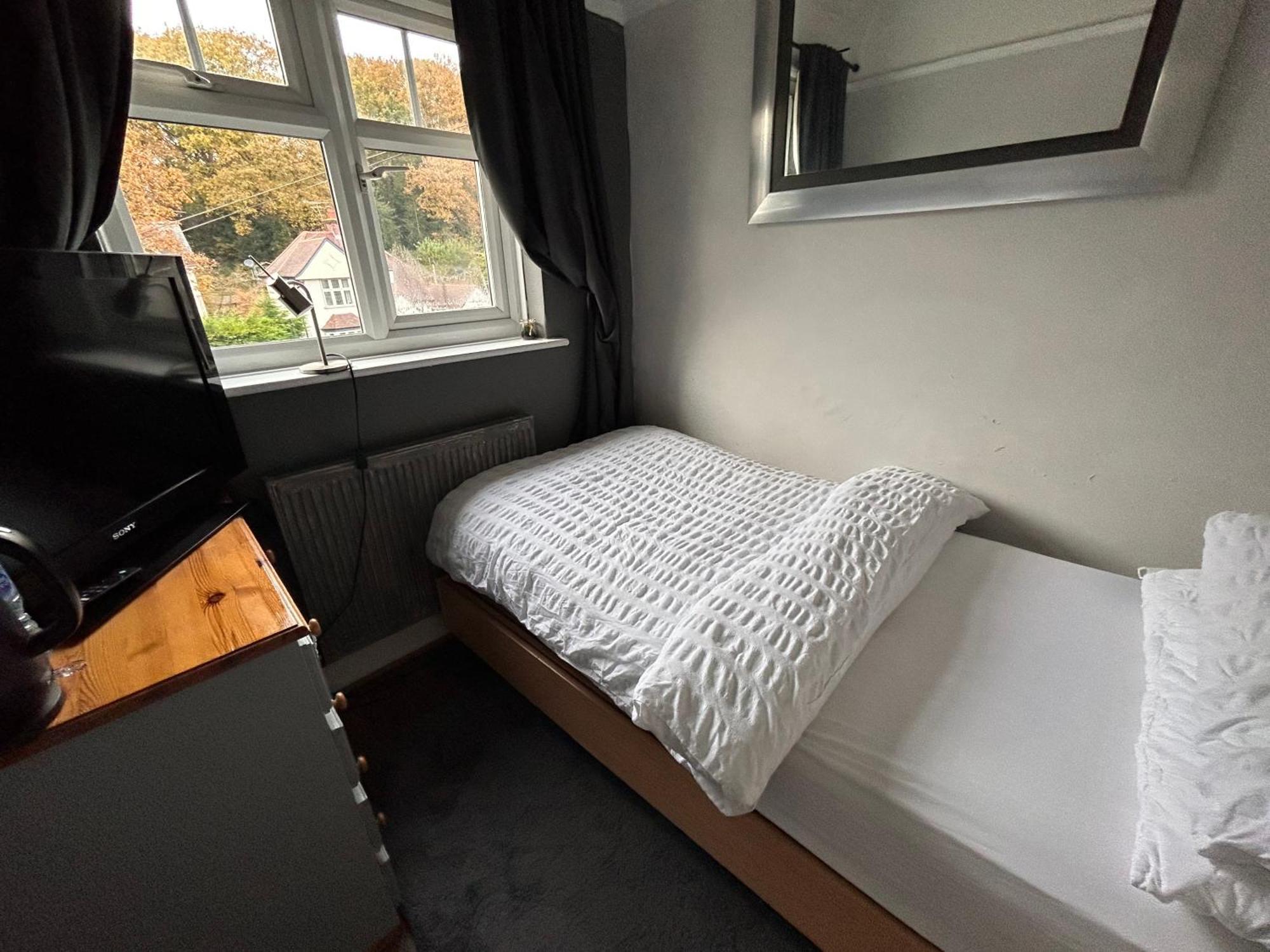Apartamento Redditch Rest Near Town Centre & Transport Links Exterior foto